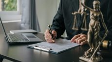 Zabezpiecz swoje interesy w tuczu kontraktowym — pomoc prawna