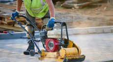 Zagęszczarka – klucz do efektywnej pracy na budowie
