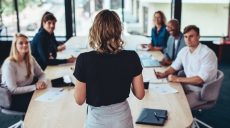 Jak motywować pracowników do akceptacji zmian w organizacji?